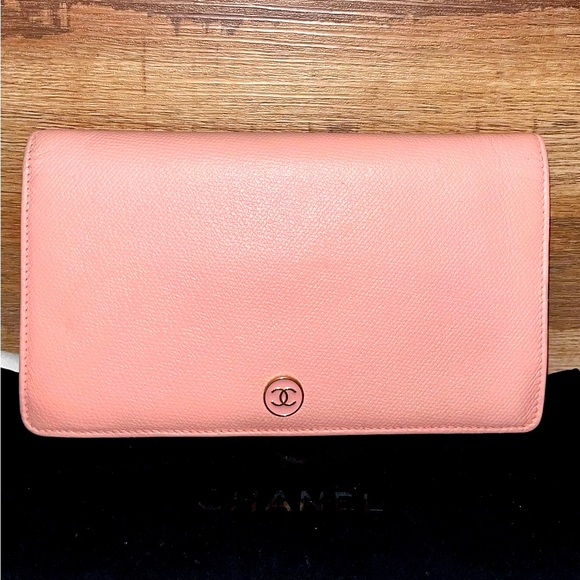 Chanel Vintage Pink Caviar Leather Authentic Bifold Long Wallet EC - Picture 1 of 9